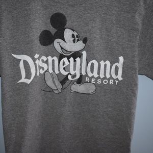 DisneyLand Tee Shirt